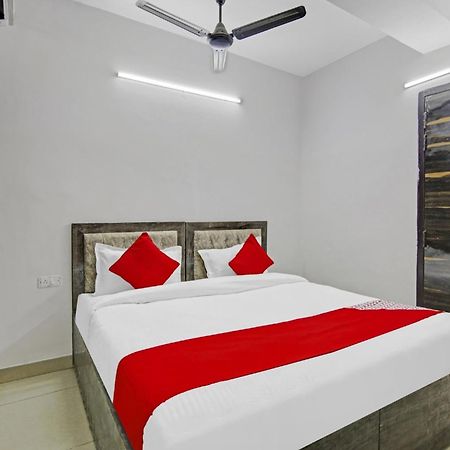 Hotel Green Olive Нью-Делі Екстер'єр фото